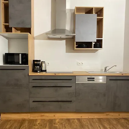 Larcher * アルツル・イム・ピッツタール